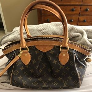 Authentic Louis Vuitton Tivoli. Still new.